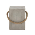 AURA Cement and Rope Stool - Smooth cement block with rounded edges and thick natural rope. Dimensions: 35x35x46.5 cm.