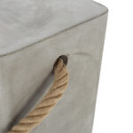 AURA Cement and Rope Stool - Smooth cement block with rounded edges and thick natural rope. Dimensions: 35x35x46.5 cm.