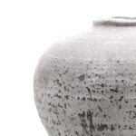 Regola Stone Ceramic Vase – Sleek Vase with Stone-Like Texture in Neutral Grey and Beige, Perfect for Contemporary or Natural Home Décor.