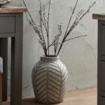 BLOOMVILLE Stone Vase – Ceramic vase with a natural stone finish and geometric design, ideal for modern and rustic interiors.