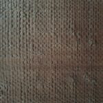 JULIE circular wall art with natural and dark brown woven palm in oak veneer frame by Versmissen.