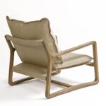 Natural oak and linen armchair with two cushioned seats and a minimalist frame, ideal for living rooms or lounge areas with a rustic-modern vibe.