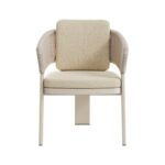 JAMAICA sand-colored outdoor dining chair with rope backrest and upholstered seat – stylish seating for terraces and outdoor dining spaces.