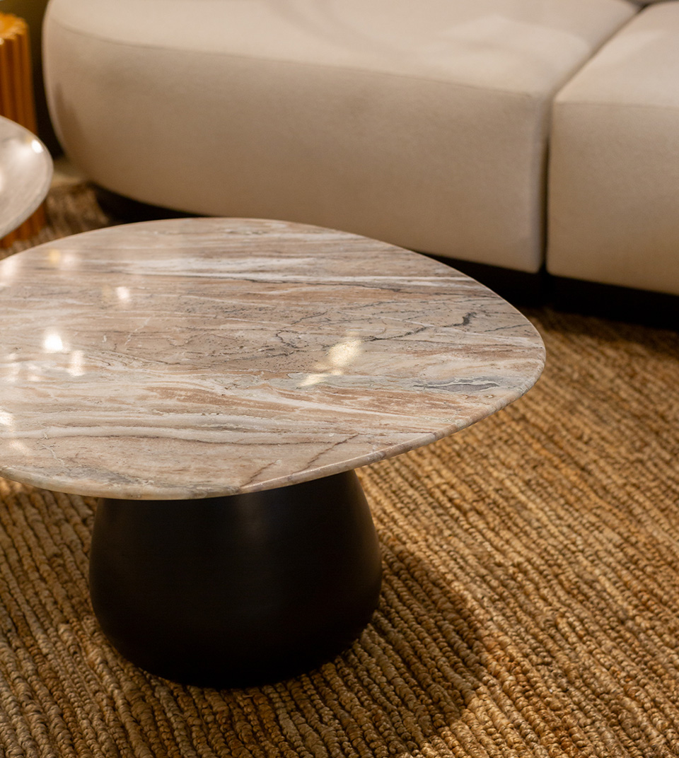 luca coffee table