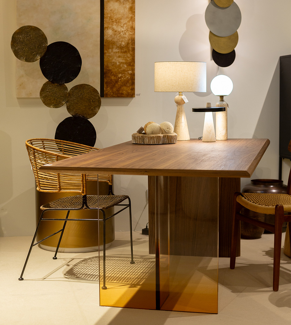luca coffee table