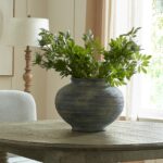 MARA Squat Vase – Handcrafted black and grey ceramic vase with a broad, rounded silhouette, ideal for decorative displays or floral arrangements.